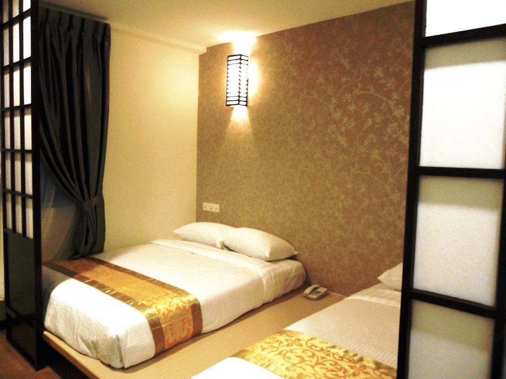 Hotel Zamburger Skudai Room photo