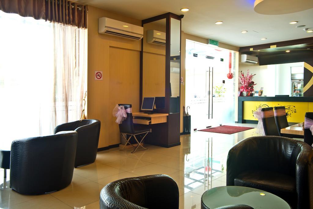 Hotel Zamburger Skudai Exterior photo